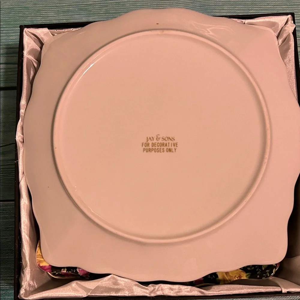 Floral Square Plate - Black, Yellow, Pink